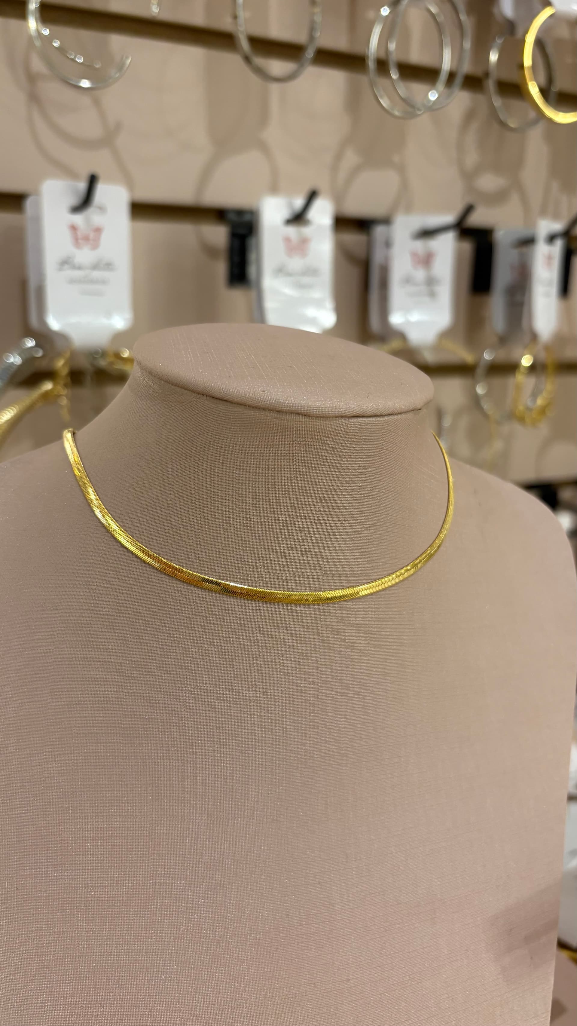 choker fita